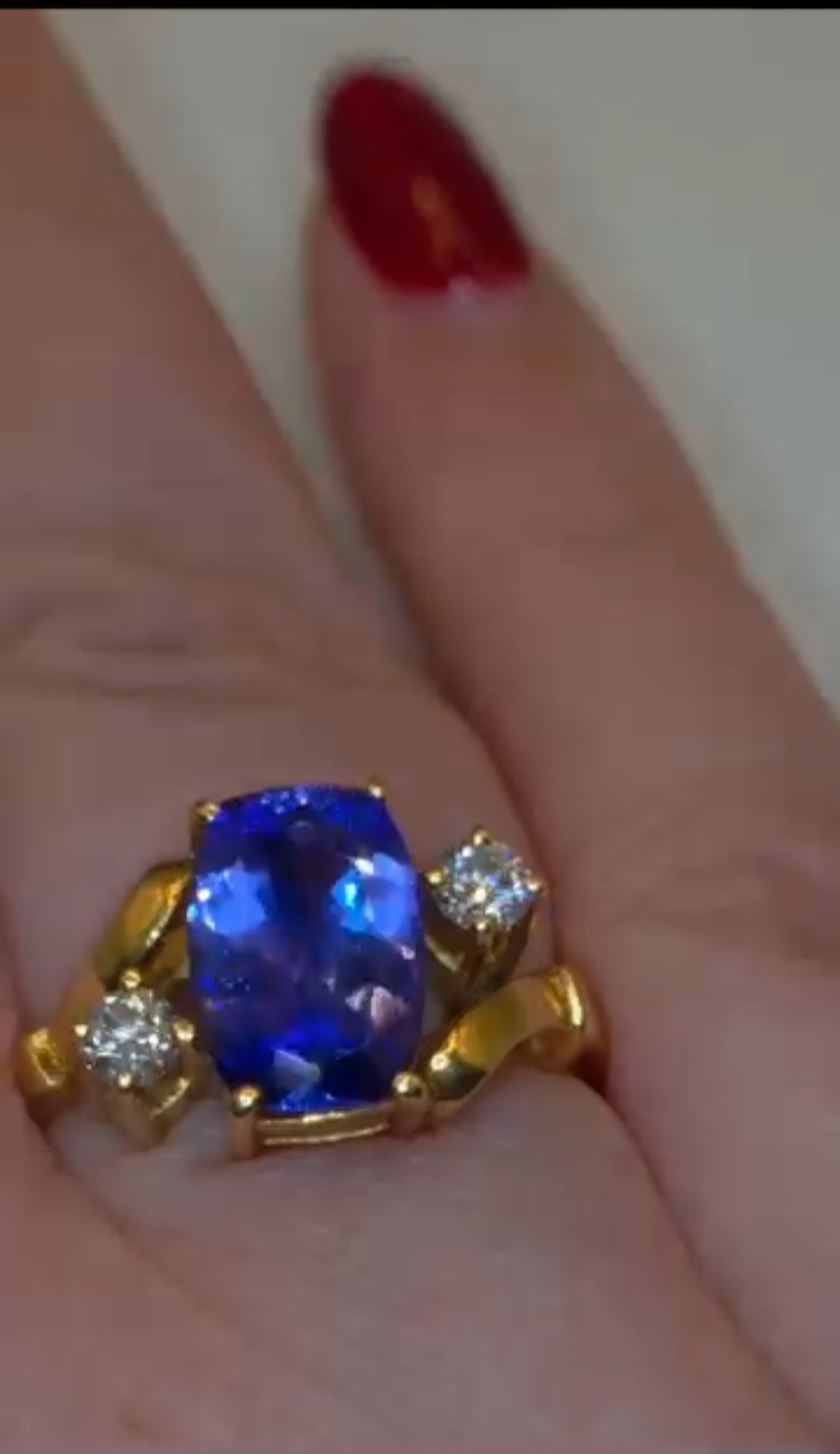 Suzie's Tanzanite Ring