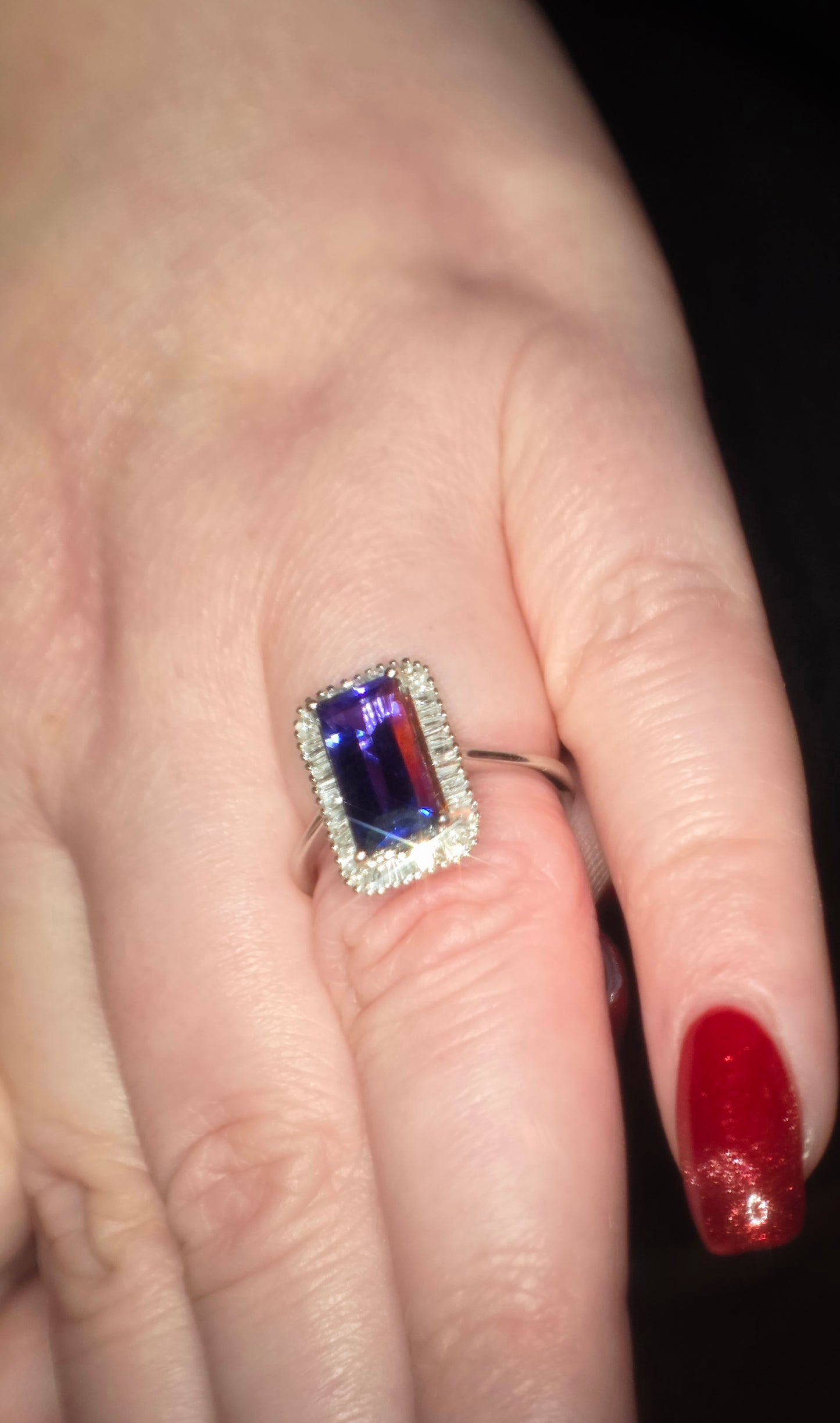Platinum, 3ct AAAA Eye Clean Tanzanite & 0.5ct VS2-SI1 Diamond Ring. Size P. Easily Sized. WGI Certified.