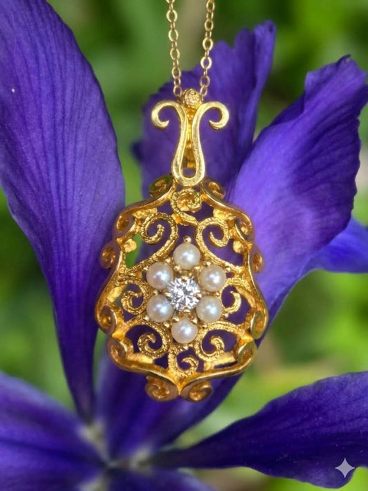 9ct Gold Late Victorian / Edwardian Diamond & Seed Pearl Pendant